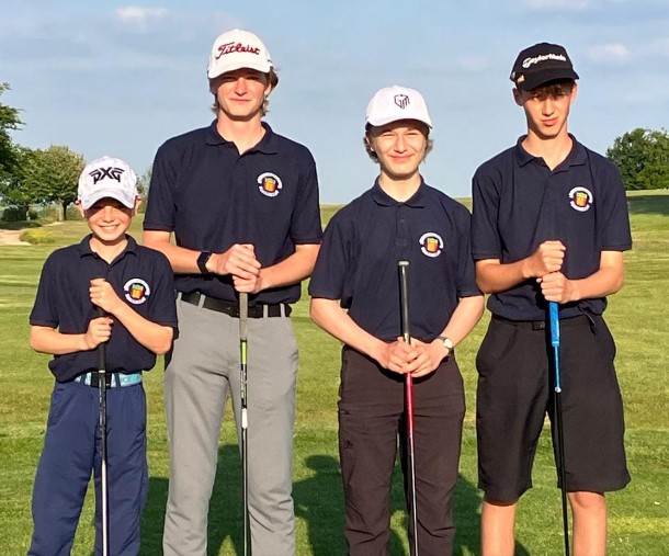 Juniors vs parkstone